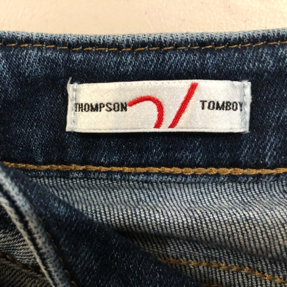 VIGOSS Thompson Tomboy Crop Relaxed Skinny Jeans